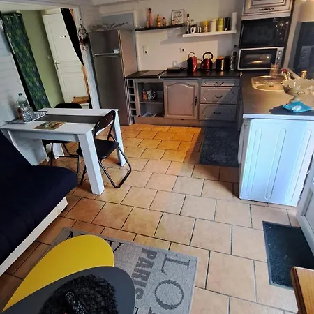 T1 Bis Independant Dans Maison Individuelle * 알비