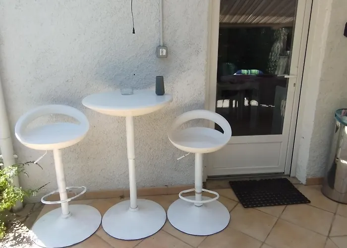 T1 Bis Independant Dans Maison Individuelle *